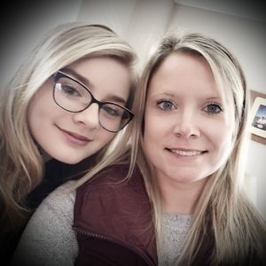 Meet your Posher, Hillary